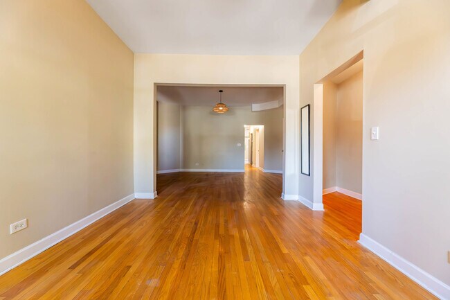 Foto del edificio - 4003 W Adams St