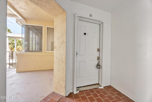 Foto del edificio - 2912 St Johns Ave