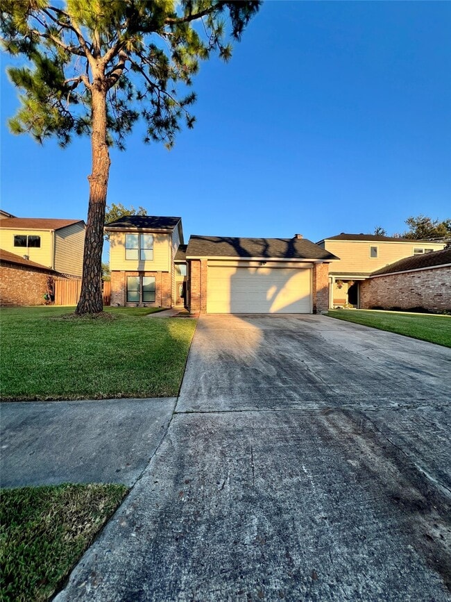 Building Photo - 12419 Windy Wisp Ln