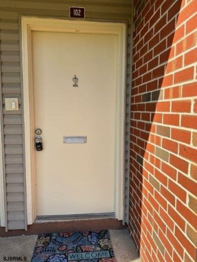 Building Photo - 102 Pico Ct