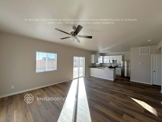 Building Photo - 7204 Dolores Ave