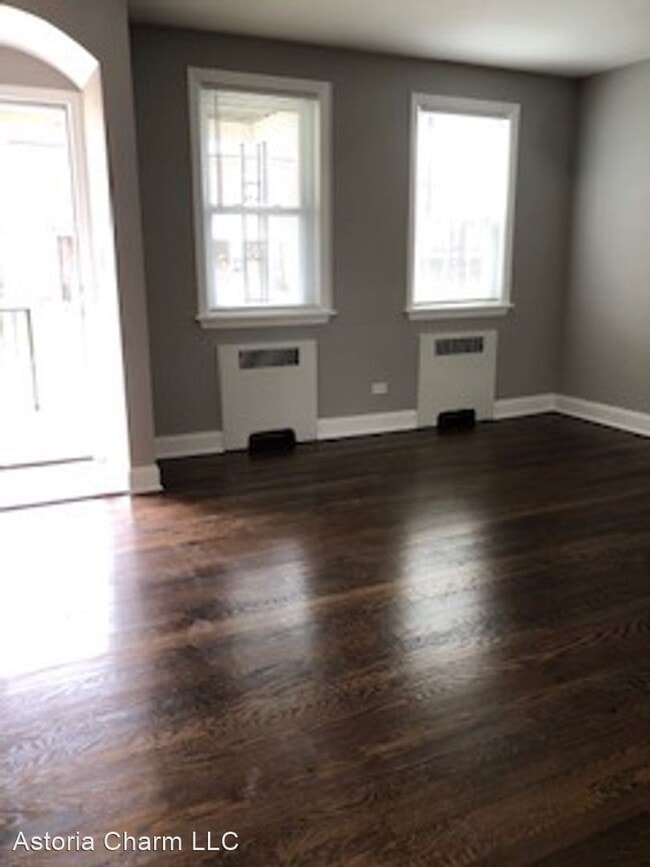 Building Photo - 3 br, 1.5 bath House - 338 Martingale Ave