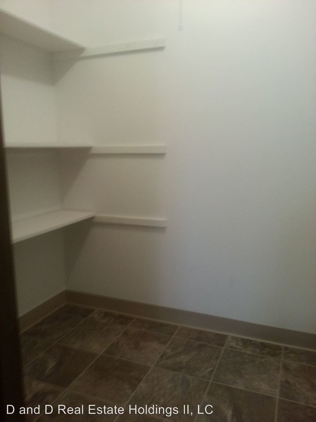 Building Photo - 3610 Twana Dr