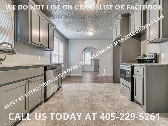 Foto del edificio - 2638 NW 11th St