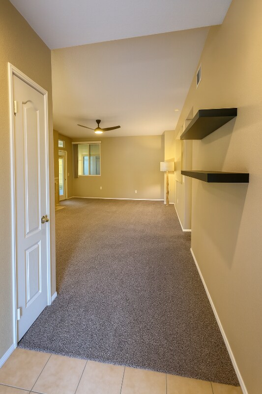 Foto del edificio - 17981 Lost Canyon Rd