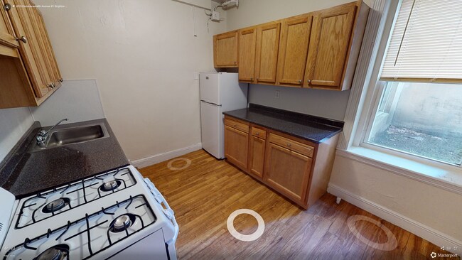 Foto del edificio - 1965 Commonwealth Ave