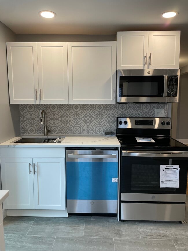 Cocina - 59 Railroad Ave