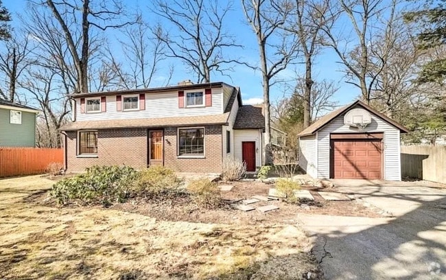 Building Photo - 60 Voorhis Pl