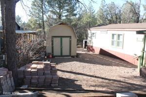 Building Photo - 1100 S 9th Dr