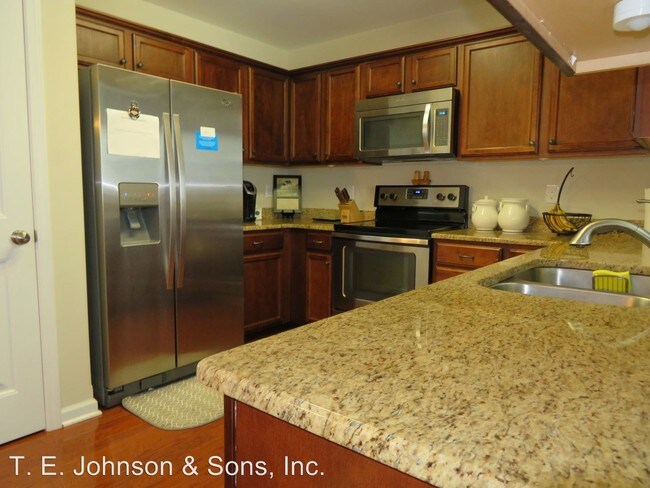 Building Photo - 3 br, 2.5 bath House - 4435 Hanley Park Dr