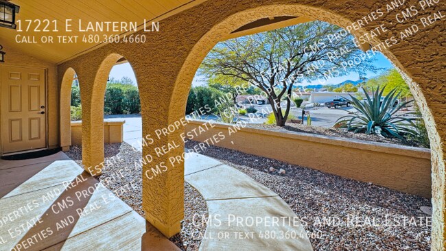 Foto del edificio - 17221 E Lantern Ln