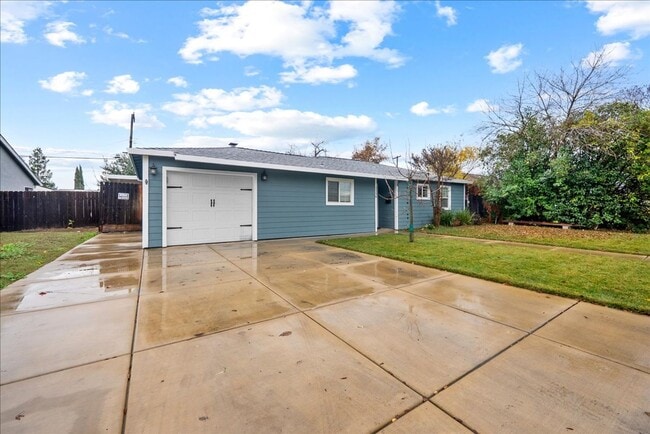 Foto del edificio - 1156 Hampton Rd