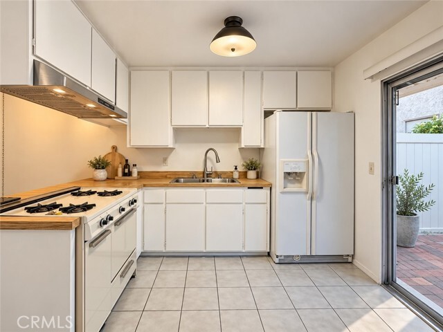 Building Photo - 8093 Worthy Dr