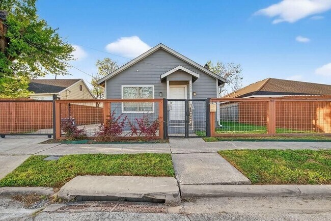 Foto del edificio - 4520 Sharon St