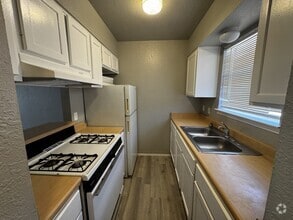 Building Photo - 13340 Horizon Blvd