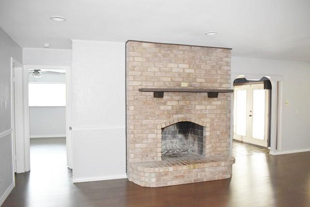 Building Photo - 505 Hillside Dr