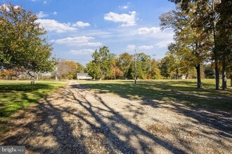 Building Photo - 11021 Bowerman Rd