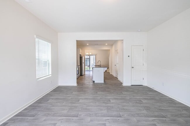Building Photo - 14129 Clayborn St
