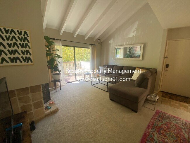 Building Photo - 1 br, 1 bath House - 548 Woodside Oaks # 8