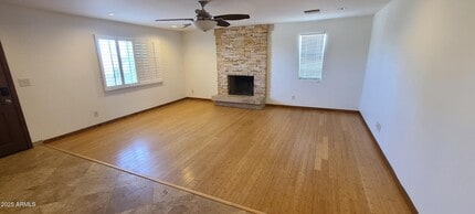 Building Photo - 27239 N 64th Way