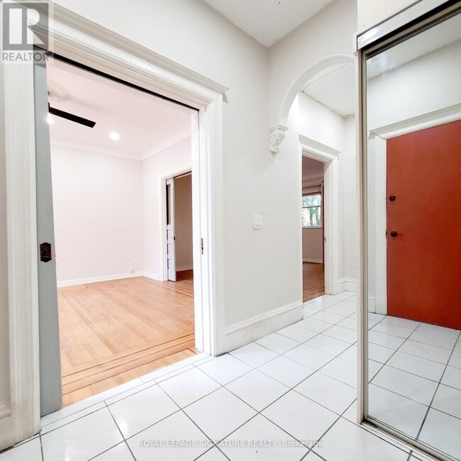 Photo du bâtiment - 116 Fairholt Rd S