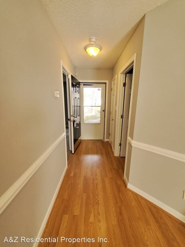 Building Photo - 3 br, 2 bath House - 2437 Fabyan Lane