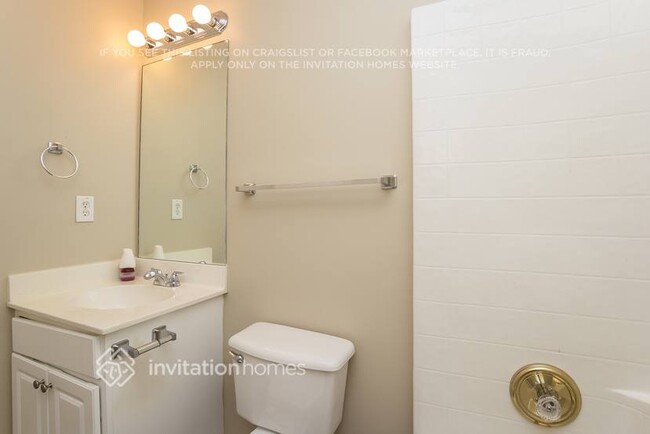 Foto del edificio - 5366 Spike Ln