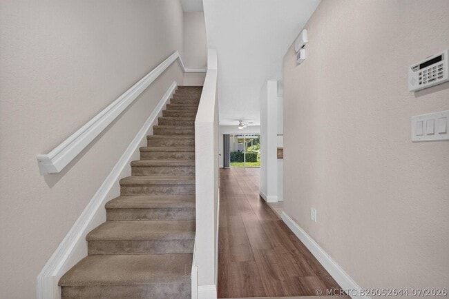 Building Photo - 2786 SE Birmingham Dr