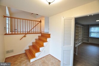 Building Photo - 6400 Westland Rd