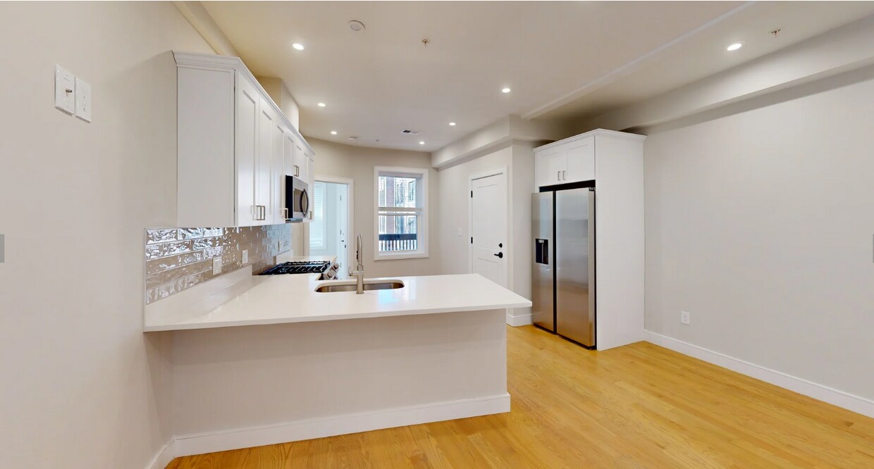 Foto principal - 165 Allston St