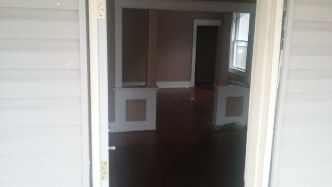 Foto del edificio - 1122 Madeline St