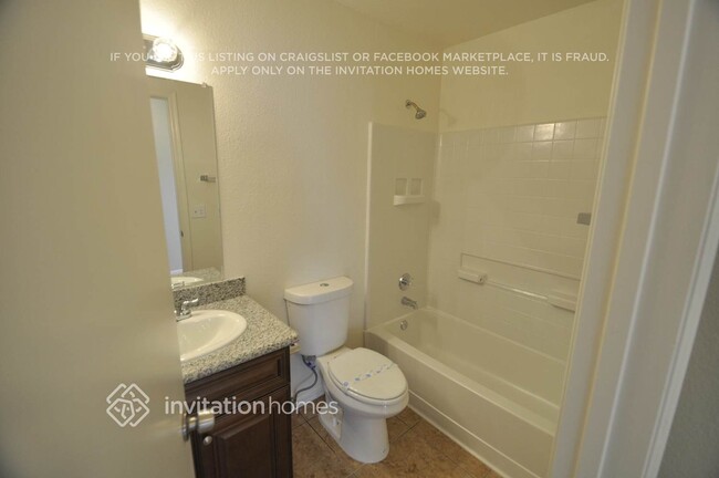 Foto del edificio - 10107 N 65th Ln