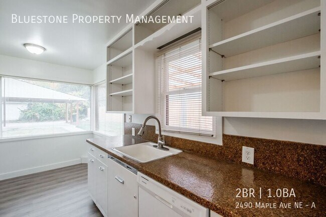 Foto del edificio - 2490 Maple Ave NE