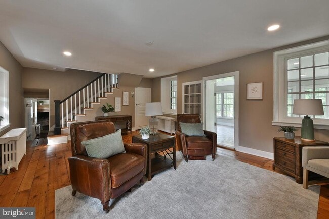 Building Photo - 966 Paige Ct