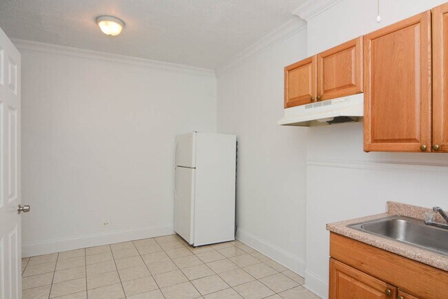 Foto del edificio - 2737 N Spaulding Ave