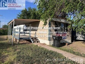 Building Photo - 3942 15530 W