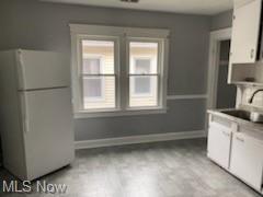 Foto del edificio - 3328 W 86th St