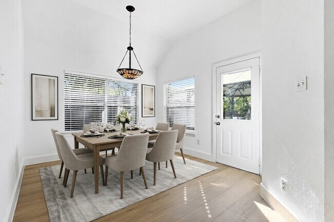 Foto del edificio - 7835 Stone Oak Ct