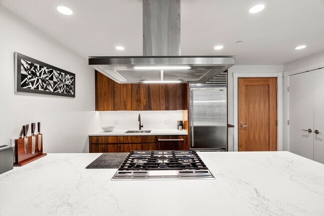 Foto del edificio - 45 Province St