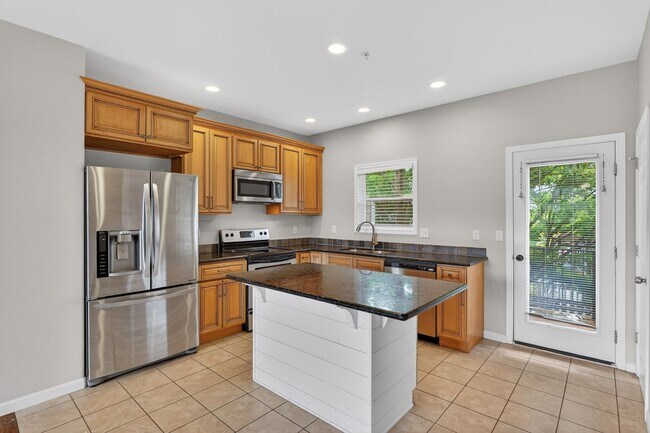 Foto del edificio - 2623 SE 109th Ave