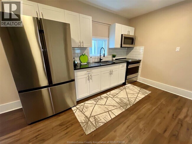 Photo du bâtiment - 1106 Moy Ave