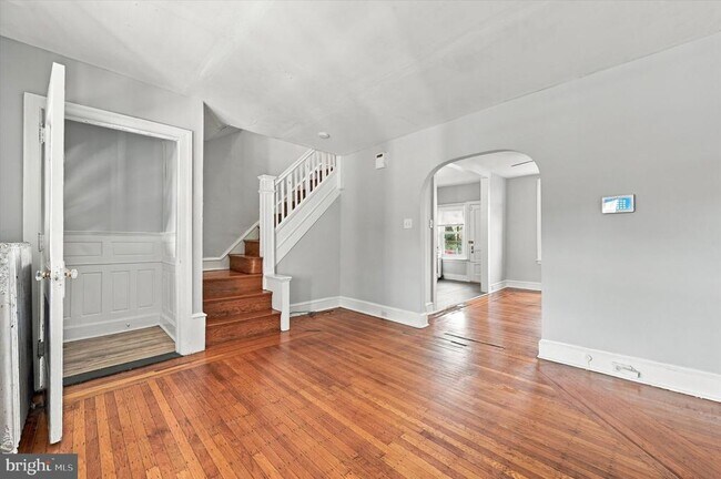 Foto del edificio - 6217 W Stiles St