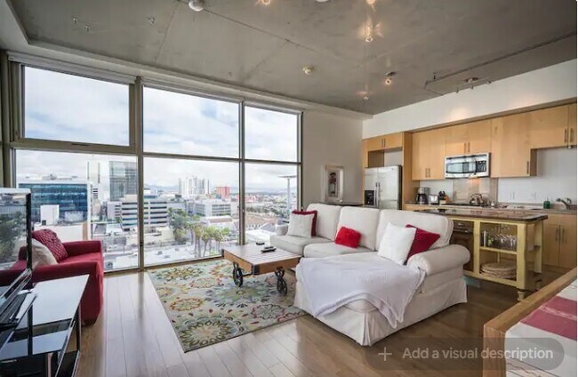 Foto del edificio - 353 E Bonneville Ave