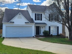 Building Photo - 2139 Mallard Green Pl