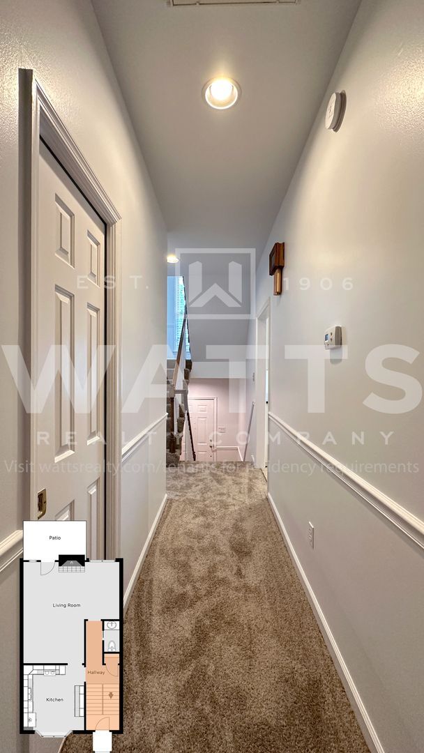 Building Photo - 2 Bed 2.5 Bath Townhouse Just Off Hwy 280