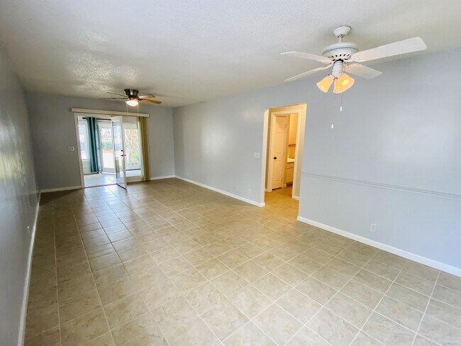 Foto del edificio - 217 Bull River Bluff Dr