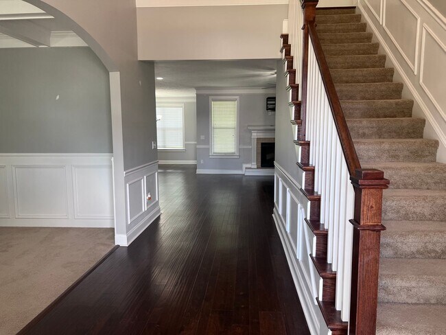 Building Photo - Amazing Home in Evans - 5 bedrooms.