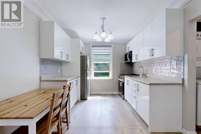 Building Photo - 19 Homewood Ave