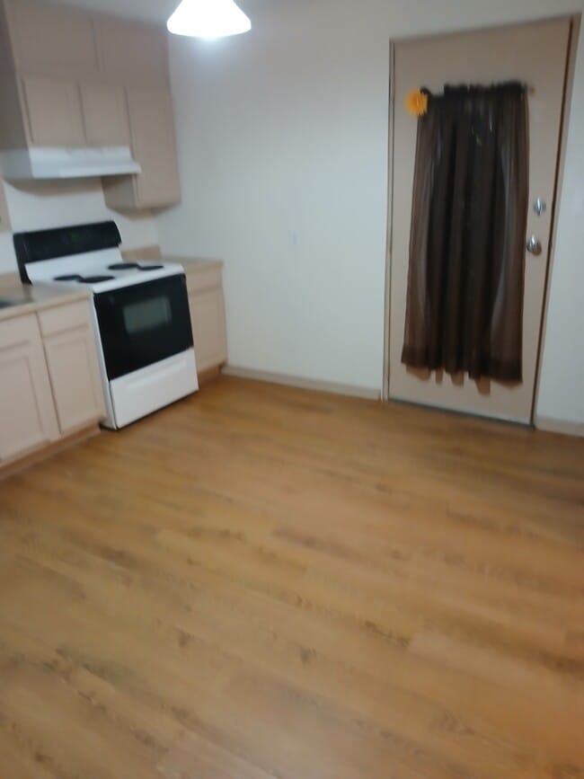 Building Photo - 862 TX State Highway 62