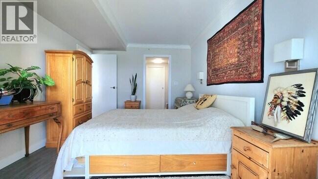 Photo du bâtiment - 1323 Homer St